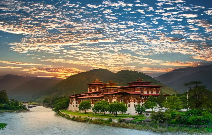 Best of Bhutan Tour (9 Nights / 10 Days)