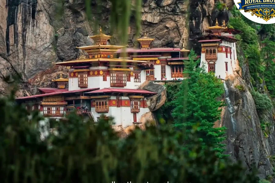 Best of Bhutan Tour (9 Nights / 10 Days)